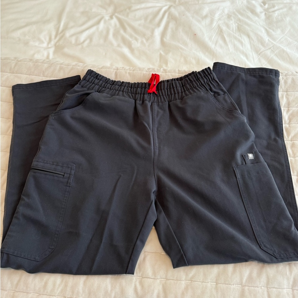 Women’s Figs Scrub Pants
